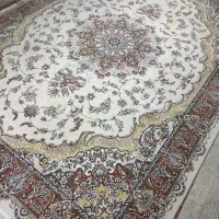 فرش ۵۰۰ شانه|فرش|کاشان, پارک لاله|دیوار