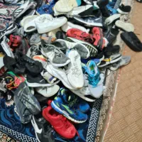 حراج کفشهای اورجینال با هر برند و رنگی