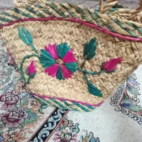 سبد حصیری نو فقط رو جهزیه بوده