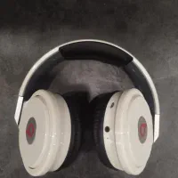 هدفون بی سیم بیتس