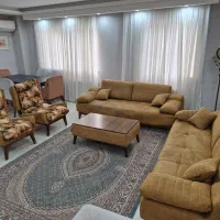 مبلمان ۸ نفره با قابلیت تخت شو با میز جلومبلی