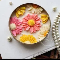 شمع معطر گیفت هدیه باکس گل