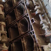 مقداری لوازم بلوک زنی