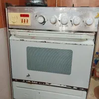 گاز فر تمیز و سالم