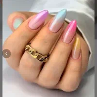 جذب ناخن کار حرفه ای در رشتیان