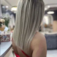 ارائه ی خدمات رنگ و لایت حرفه ای