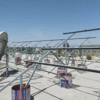 کارگرهستم.تخلیه وبارگیری ماشین.اسباب اساسیه خانه