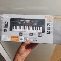 پیانو|اسباببازی|زرند, |دیوار