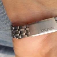 وسایل شخصی|ساعت|هشتگرد, شهرک بعثت|دیوار