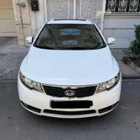 سراتو آپشنال سفید مدل 97