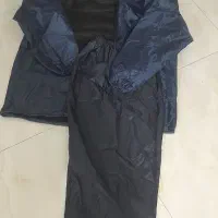 یک دست بادگیر وشلوارضد آب نو نو
