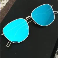 عینک آفتابی