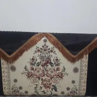 پشتی
