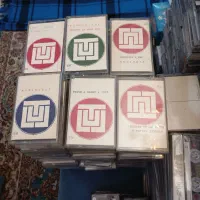 تعدادی نوار کاست