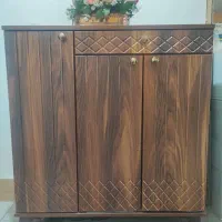 جاکفشی چوبی بسیار تمیز