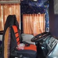 میدل باس ۸۶ شیشه یه تیکه|خودرو سنگین|شاهین‌شهر, گرگاب|دیوار