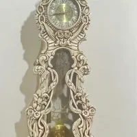 ساعت ایستاده