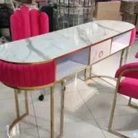 میز کاشت ناخن