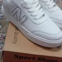 فرش دو کتانی(کتونی)استفاده نشده