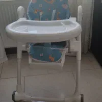 صندلی غذای بچه