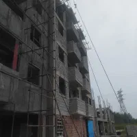 کارگر ساده و بنا دیوارچین
