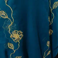 چادر کارشده با گلابتون ونگین|لباس|میناب, |دیوار