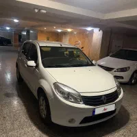 ساندرو مدل ۹۵
