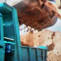 خاک باغچه سیاه رهنان در شاهین شهر وحومه  نخاله