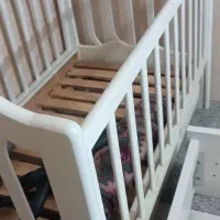 تخت کودک چوبی