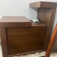 میز چوبی
