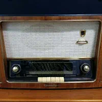 رادیو لامپی مارک گروندیگ و تلفنکن ۱۹۵۴