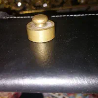 سنگ ترازو برنجی|کلکسیون اشیاء عتیقه|اراک, |دیوار