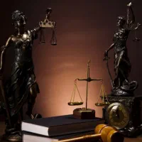 وکیل دادگستری ارائه مشاوره حقوقی رایگان