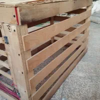 قفسه چوبی