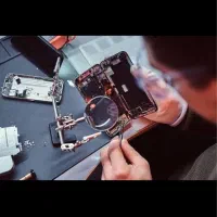 تعویض ال سی دی و تعمیر تلفن همراه و لوازم جانبی