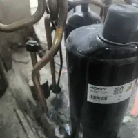 یک عدد موتور کولر گازی نو آکبند هم برا18 و 24