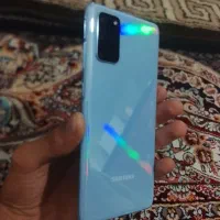 s20+پرچمدار