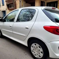 پژو207 دنده ای مدل۱۳۹۹ بی رنگ