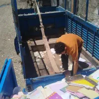 خریدار کارتون کتاب ضایعات کاغذ باطله در محل