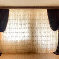 فروش پرده پذیرایی به علت تغییر دکوراسیون