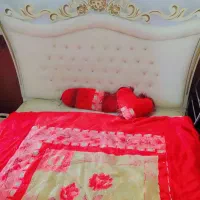 تخت خواب2نفره  همراه با تشک  نو