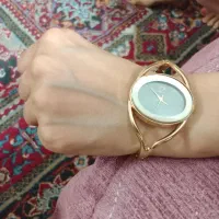 دو عدد ساعت مارک بفروش می‌رسد