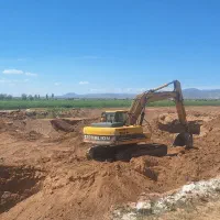 اجاره بیل مکانیکی بیل زنجیره ای