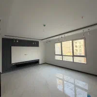 ۹۸ متر ۲ خوابه فول/غرق در نور/سند ملکی/نزدیک حرم