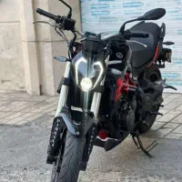 بنلی ۳۰۰  فیس جدید