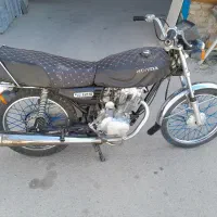 موتورسیکلت 125 مدارک تکمیل آماده به نام زدن|موتورسیکلت|قم, کوه سفید|دیوار