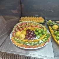 کارگر حرفه ای میوه فروش