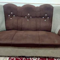 مبل هفت نفره در حد نو با میز عسلی