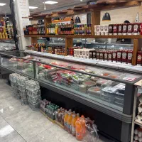 فروشنده و لاین دار