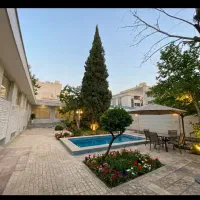 ویلایی-700متری-جهت-اجاره-به-مدرسه-در-حکیم-نظامی